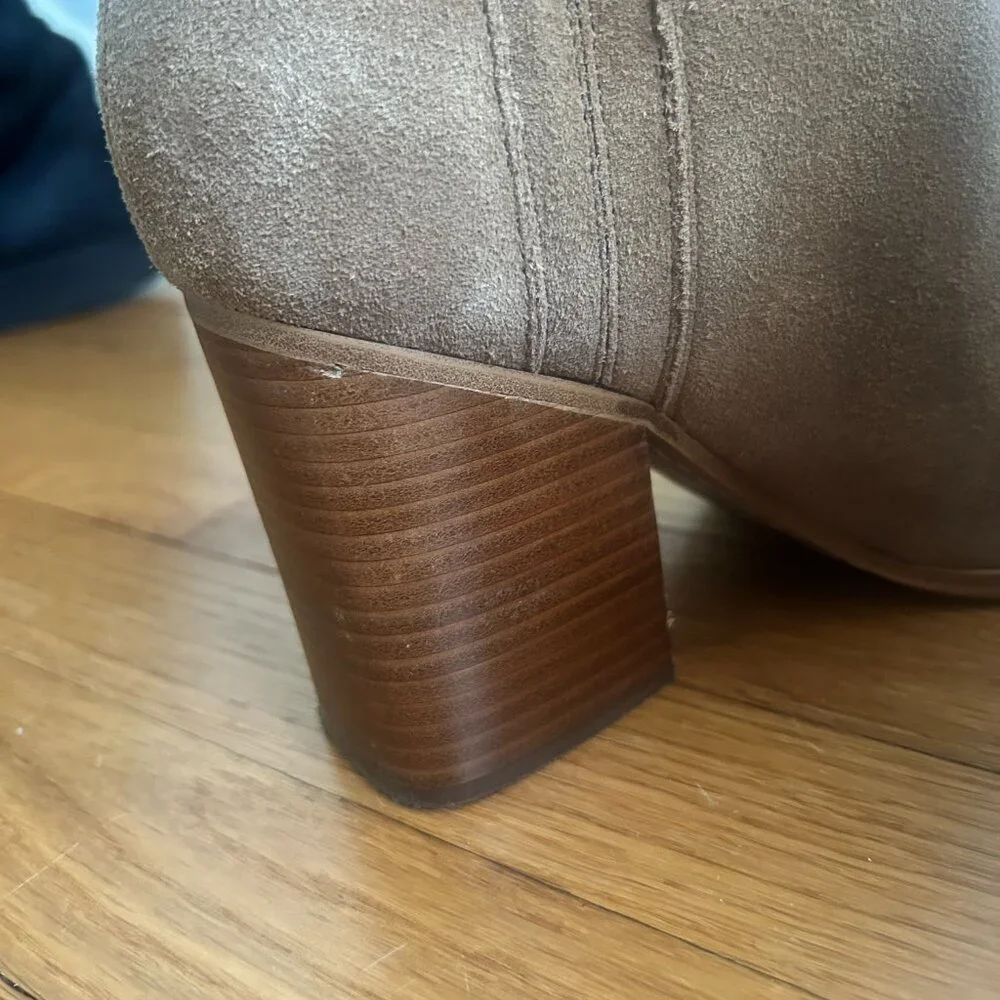 Marc Fisher Suede Pointed-Toe Block Heel Booties – Tan – Size 11